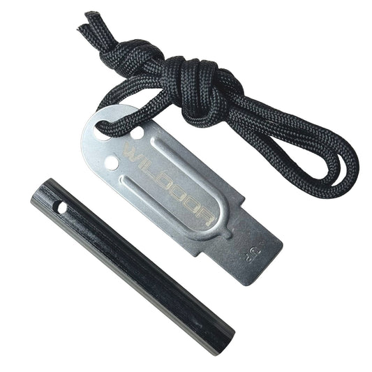 ファイヤースターター（フェロセリウムロッド＆ストライカー） メタルマッチセット 火の素メーカーに収納可